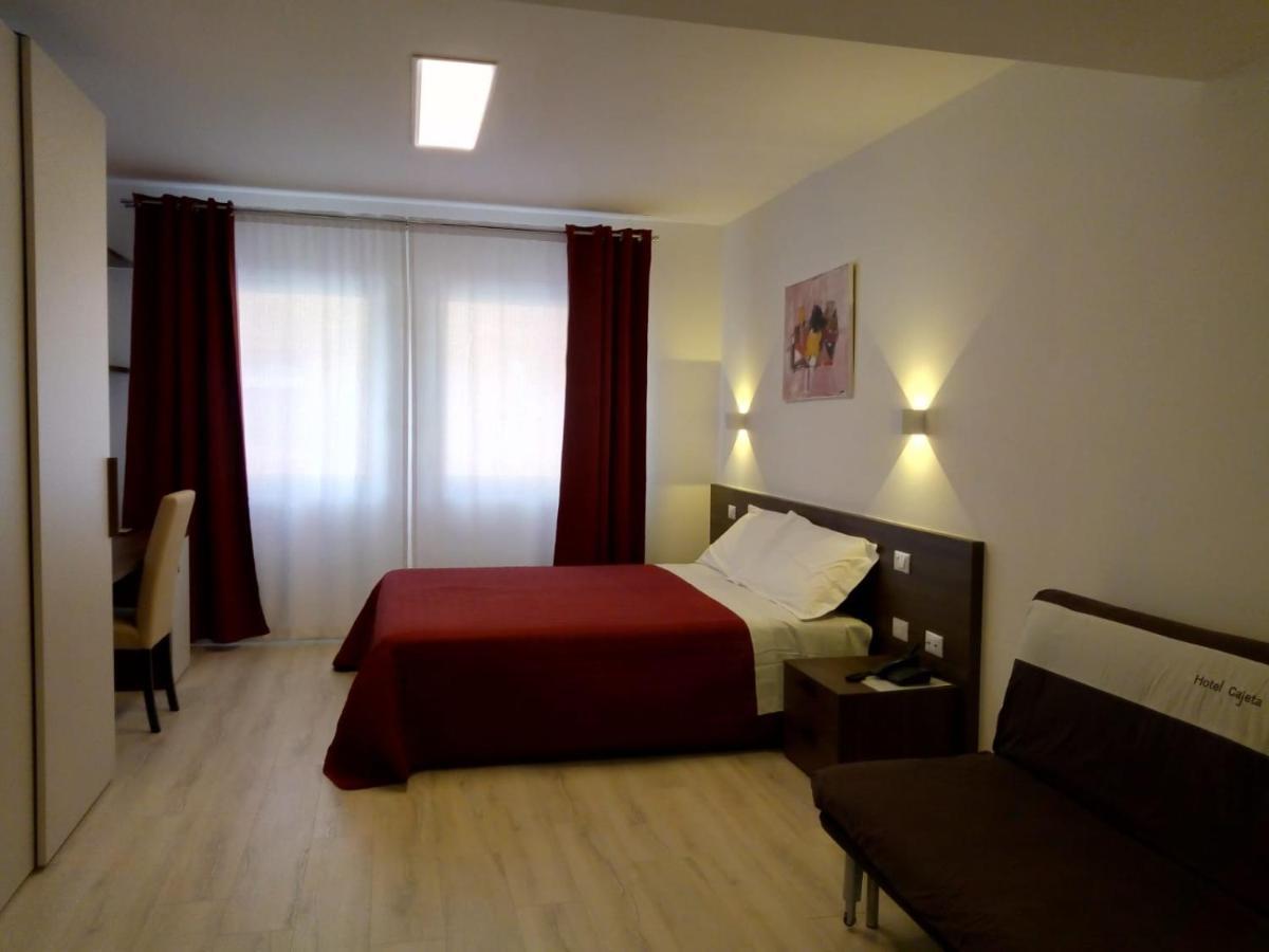 Hotel Cajeta Buia Exteriör bild